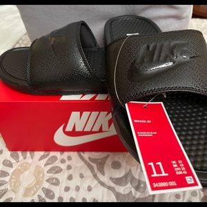 Mens Nike slides.  Size 11.  Black.  New in box
